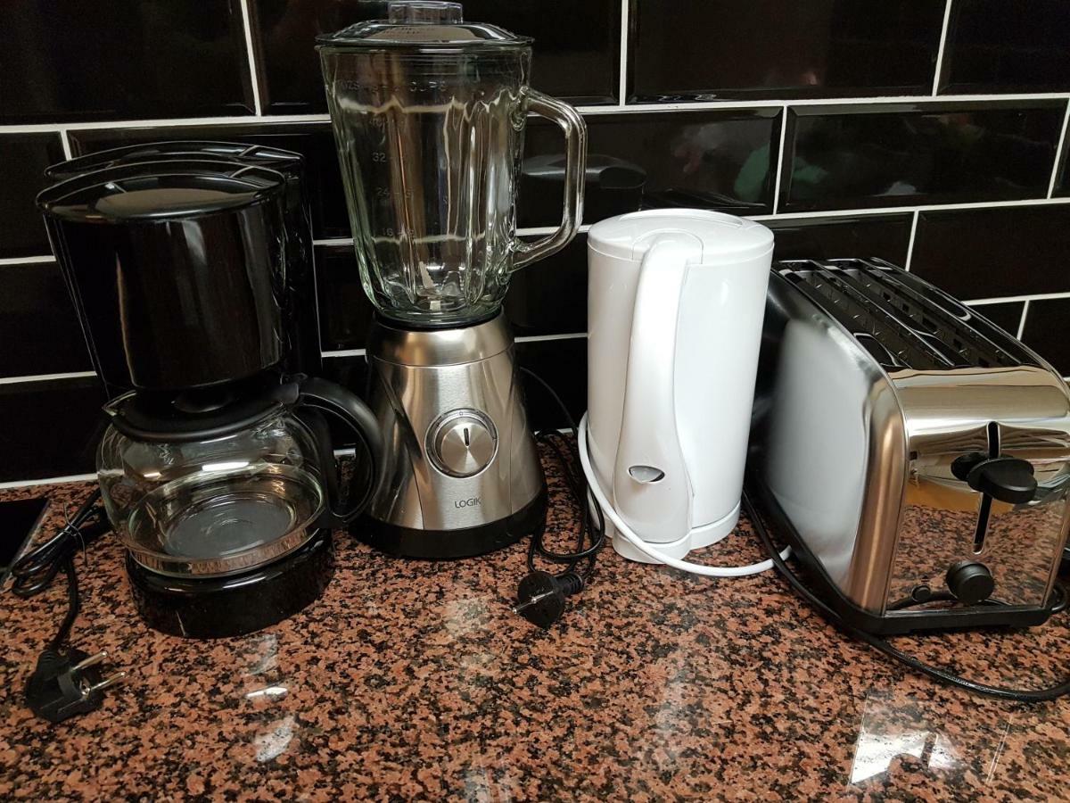Klintvaegen Apartments マリエハムン エクステリア 写真
