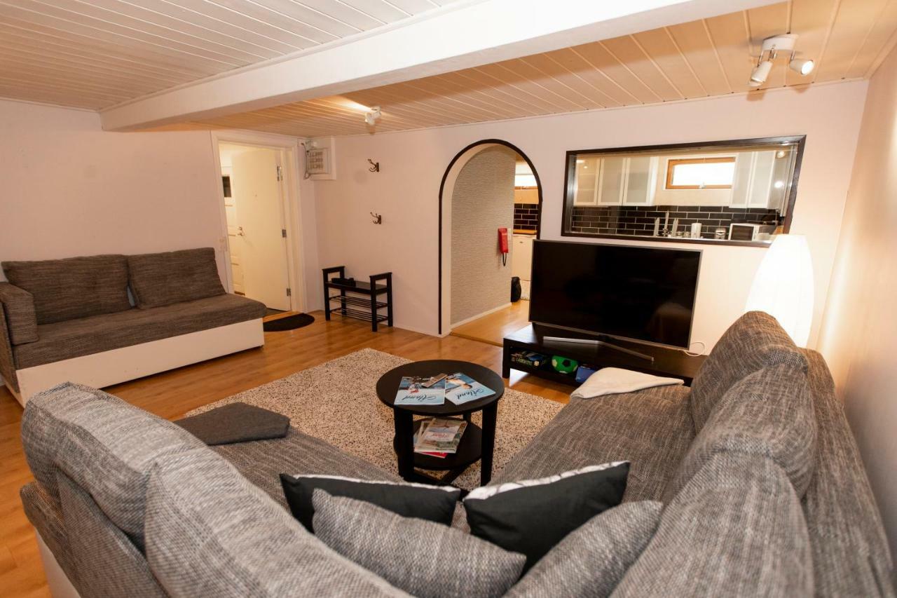 Klintvaegen Apartments マリエハムン エクステリア 写真